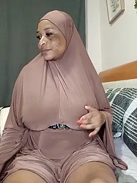 Snapshot of Sweetbxxx24 chatting on 03/24/26, 01:27 Sweetbxxx24 online show from 03/24/26, 01:27