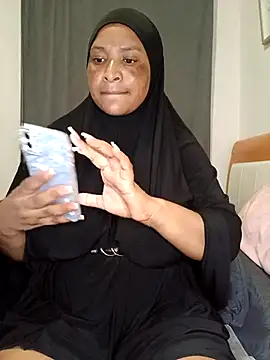 Snapshot of Sweetbxxx24 chatting on 03/03/26, 11:12 Sweetbxxx24 online show from 03/03/26, 11:12