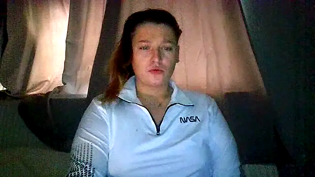 Snapshot of RUBY-ROSE-SWINGS chatting on 10/23/25, 11:09 RUBY-ROSE-SWINGS online show from 10/23/25, 11:09