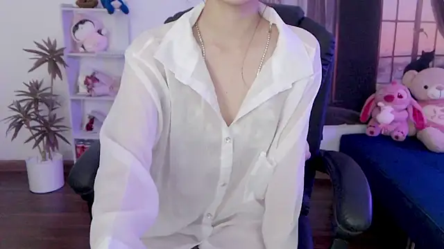 Snapshot of Suzie_Wet_Cave chatting on 10/11/25, 11:55 Suzie Wet Cave online show from 10/11/25, 11:55