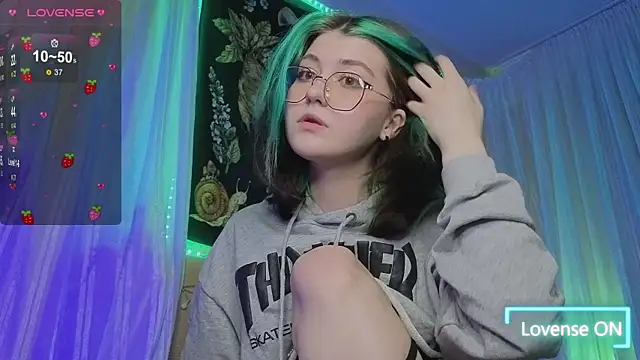 Miko Meow online show from 04/15/26, 07:58