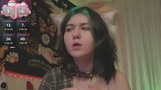 Snapshot of Miko_Meow chatting on 10/03/25, 02:07 Miko Meow online show from 10/03/25, 02:07