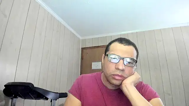 NaturalBeautyQueen online show from 06/14/26, 07:59