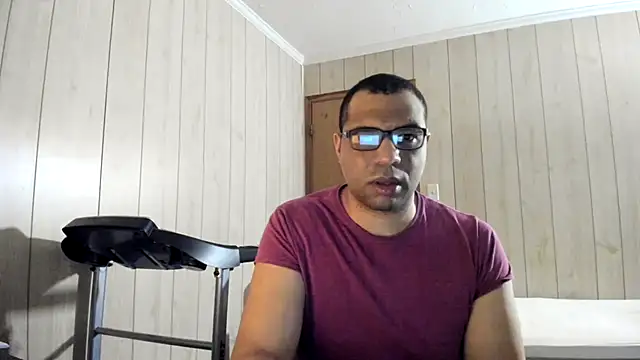 Snapshot of NaturalBeautyQueen chatting on 07/09/26, 09:47 NaturalBeautyQueen online show from 07/09/26, 09:47