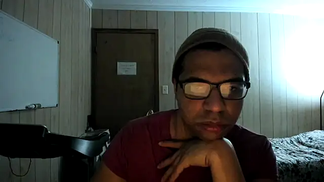 NaturalBeautyQueen online show from 10/03/25, 12:03