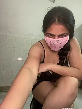 Snapshot of SashaPatel chatting on 10/01/25, 12:31 SashaPatel online show from 10/01/25, 12:31