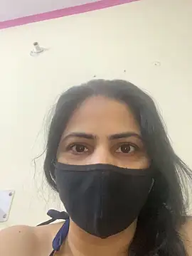 Snapshot of SashaPatel chatting on 11/13/25, 08:18 SashaPatel online show from 11/13/25, 08:18