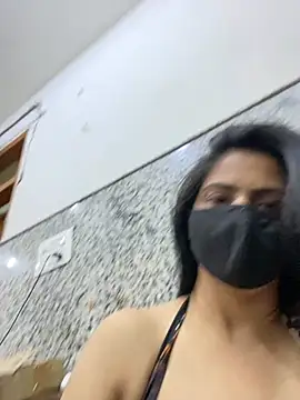 SashaPatel online show from 05/04/26, 03:10