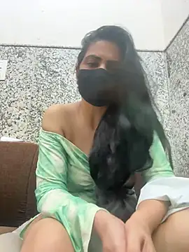 SashaPatel online show from 04/18/26, 02:41