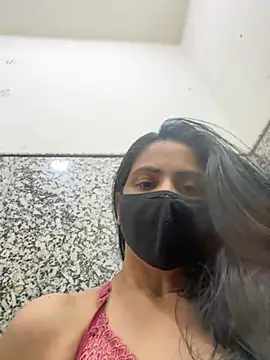 SashaPatel online show from 04/15/26, 02:32