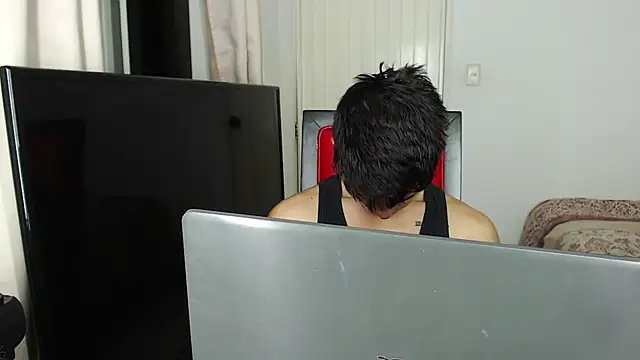 Alex mojica online show from 11/01/25, 07:13