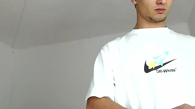 Alex mojica online show from 12/23/25, 06:12