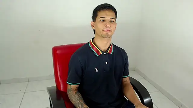 Alex mojica online show from 02/28/26, 07:41