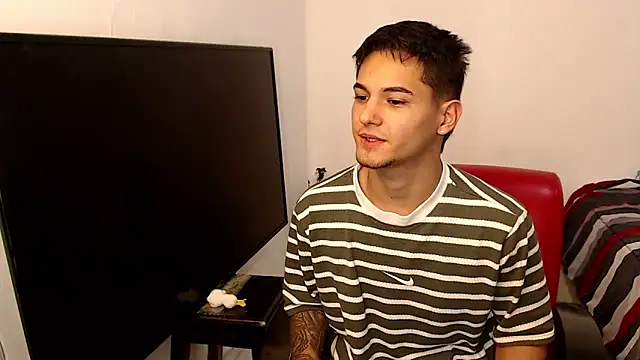 Alex mojica online show from 02/18/26, 06:11