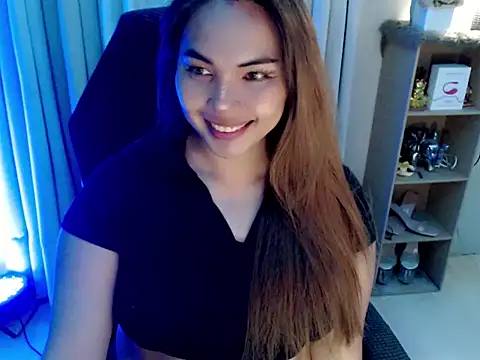 HolLyFaaCKer online show from 10/02/25, 04:32