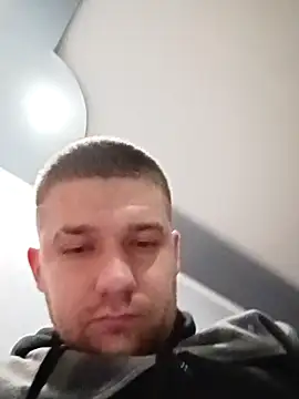 Mumuska online show from 11/17/25, 04:44