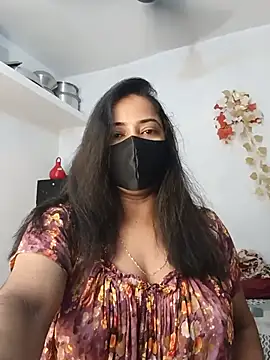 Snapshot of Natasa-4455 chatting on 06/19/26, 02:34 Natasa-4455 online show from 06/19/26, 02:34
