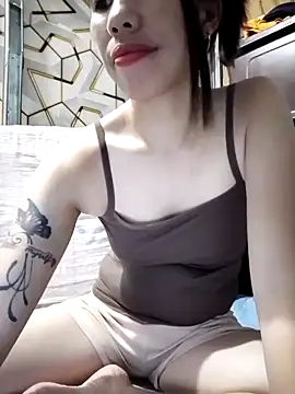 Snapshot of Deliciousgirl14 chatting on 06/17/26, 12:26 Deliciousgirl14 online show from 06/17/26, 12:26