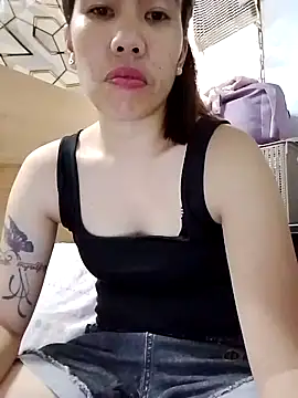 Deliciousgirl14 online show from 11/12/25, 04:38