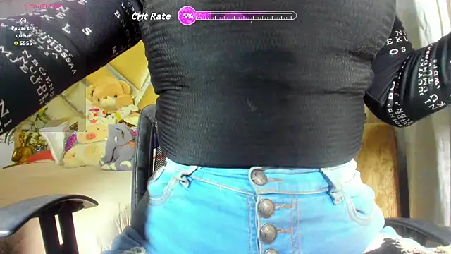 Snapshot of BarbieStyled chatting on 07/14/26, 02:05 BarbieStyled online show from 07/14/26, 02:05