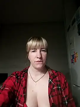 babyjessi online show from 10/26/25, 10:21