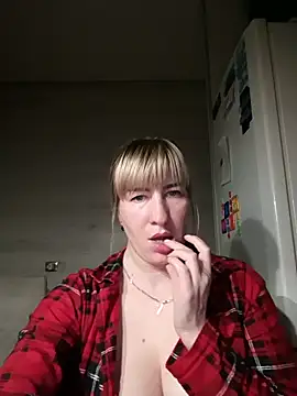 babyjessi online show from 10/22/25, 09:13