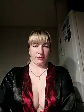 babyjessi online show from 10/14/25, 08:09