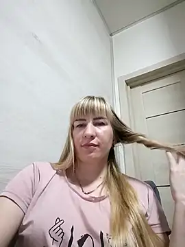 babyjessi online show from 11/11/25, 09:31