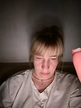 babyjessi online show from 09/13/25, 10:21