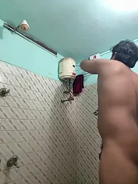 Snapshot of Kira_1413 chatting on 12/15/25, 08:09 Kira 1413 online show from 12/15/25, 08:09