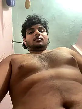 Snapshot of Kira_1413 chatting on 11/17/25, 03:49 Kira 1413 online show from 11/17/25, 03:49