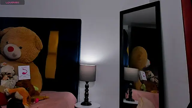 Evan Storn online show from 11/08/25, 03:54