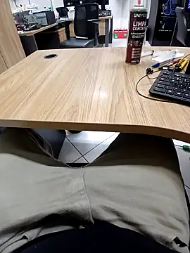 cherlebrow online show from 12/22/25, 05:13