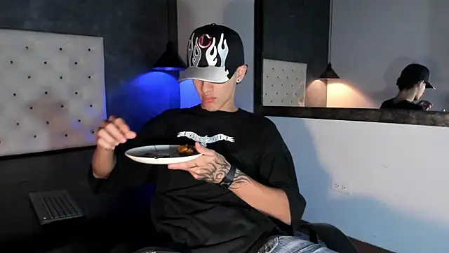  realwav online show from 12/19/25, 07:55