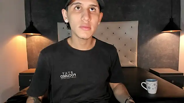  realwav online show from 12/16/25, 08:40