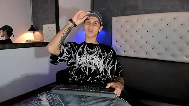  realwav online show from 11/25/25, 07:08