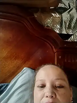 Snapshot of kellyjean0217 chatting on 10/18/25, 03:36 kellyjean0217 online show from 10/18/25, 03:36