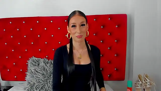 Snapshot of PleasureJasmine chatting on 10/22/25, 08:36 PleasureJasmine online show from 10/22/25, 08:36