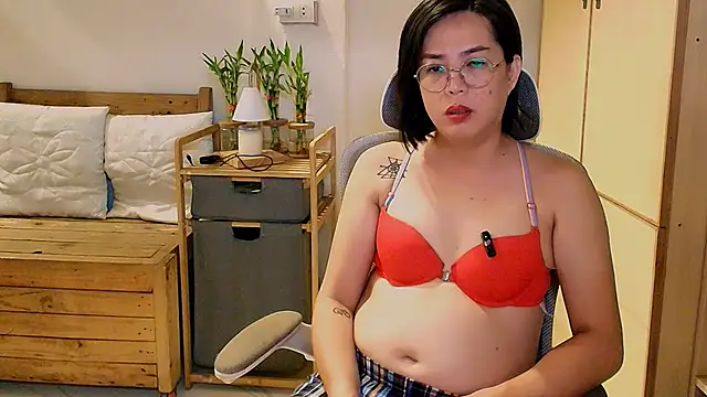 moriliciousxxx online show from 05/04/26, 11:40