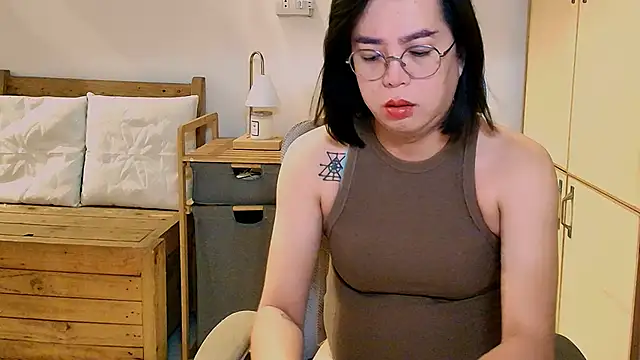 moriliciousxxx online show from 03/17/26, 12:13
