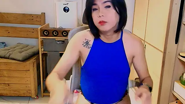 moriliciousxxx online show from 11/04/25, 10:46