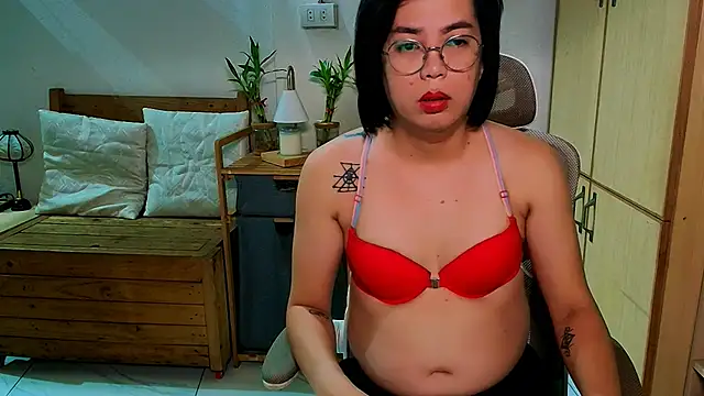 moriliciousxxx online show from 05/25/26, 12:21
