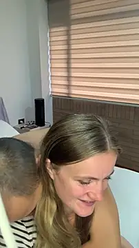 Snapshot of andyzuzka chatting on 11/24/25, 02:39 andyzuzka online show from 11/24/25, 02:39