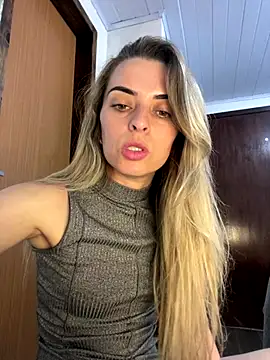 SweetGraciosa online show from 12/23/25, 02:00