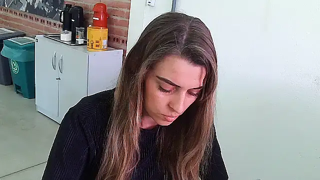 SweetGraciosa online show from 09/19/25, 06:01
