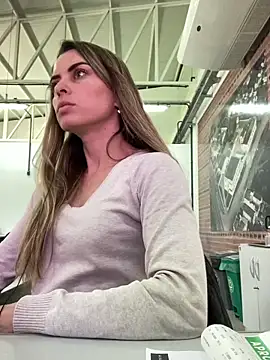 SweetGraciosa online show from 09/15/25, 04:18