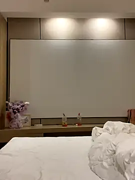 zaizaiNono online show from 11/26/25, 08:25