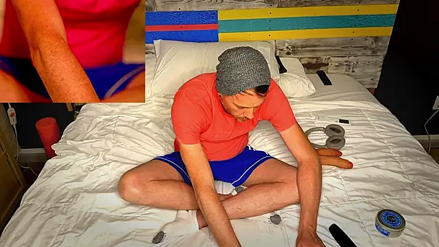 Snapshot of lukas_24 chatting on 09/18/25, 12:24 lukas 24 online show from 09/18/25, 12:24