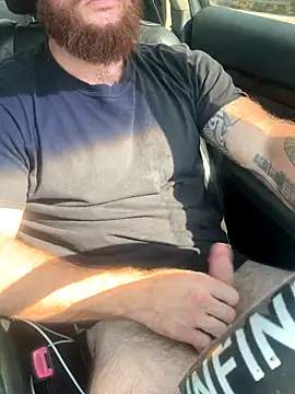 bearcub300 online show from 09/30/25, 08:48