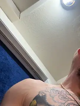 bearcub300 online show from 09/27/25, 06:58